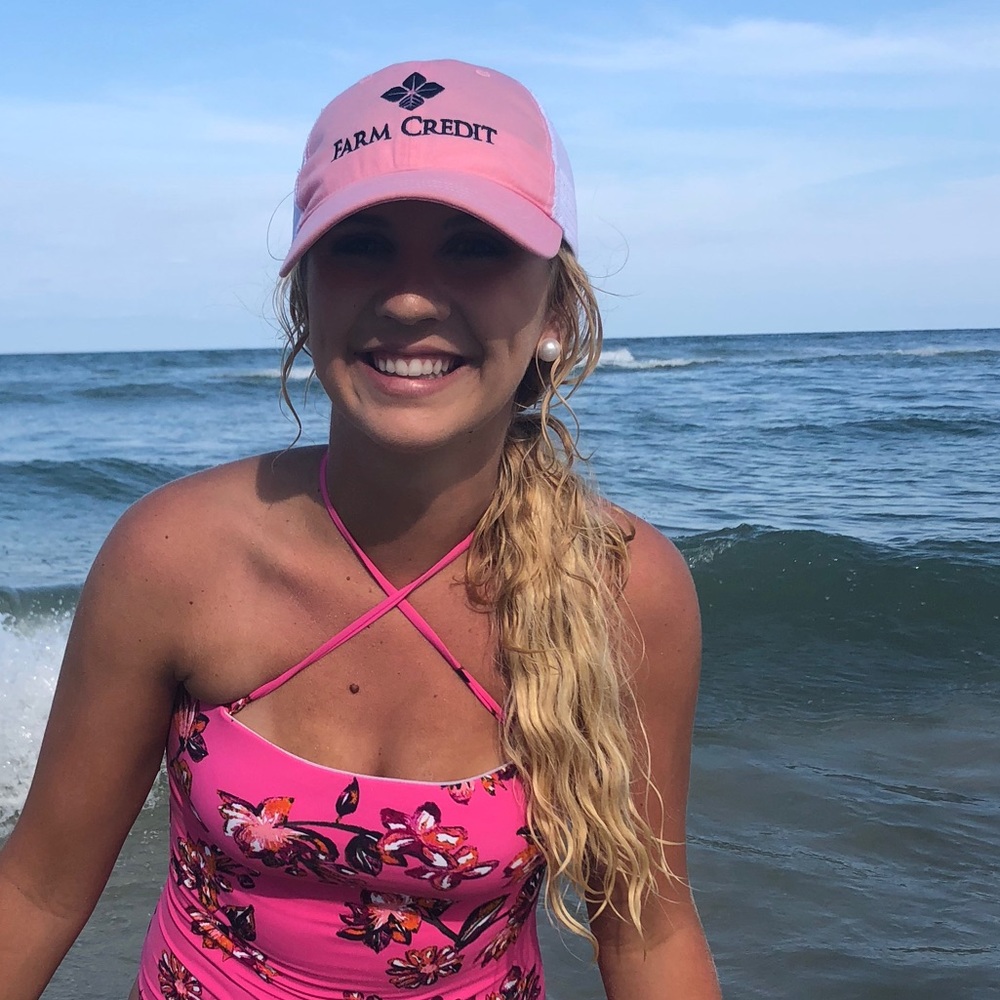 Meet your Posher, Taylor